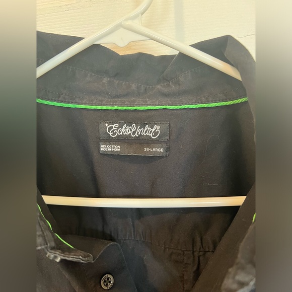 Ecko Men Shirt - Picture 3 of 6